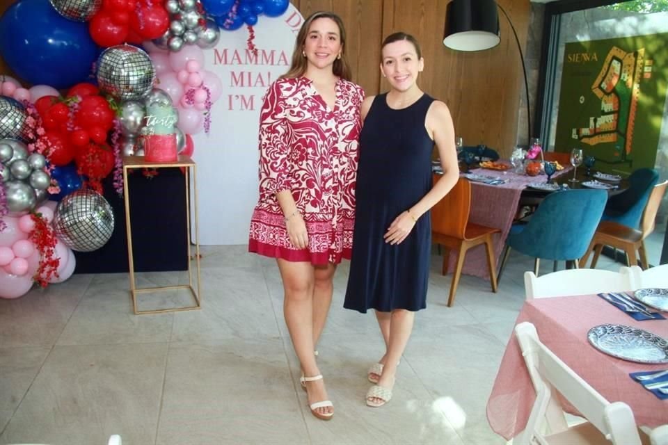 Mónica Maldonado y Mayela Martínez