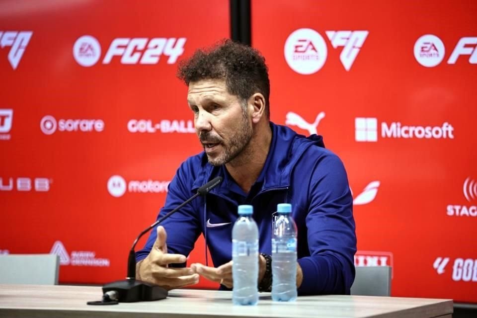 El argentino Diego Simeone espera que la afición regia salga contenta del partido de mañana ante Real Sociedad.