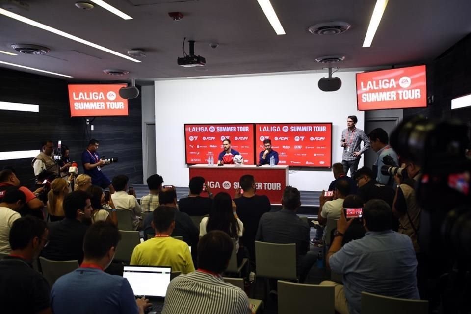 Jan Oblak y el 'Cholo' atendieron a la prensa en la conferencia previa al encuentro.