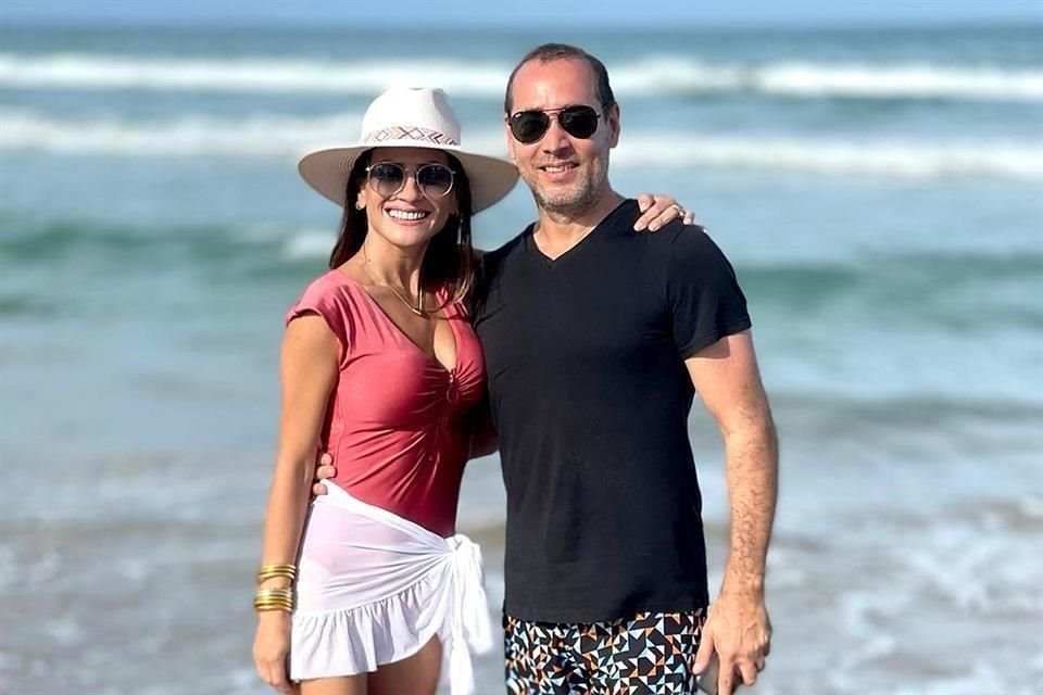 Sandra Escamilla y Sergio Imaz. ISLA DEL PADRE