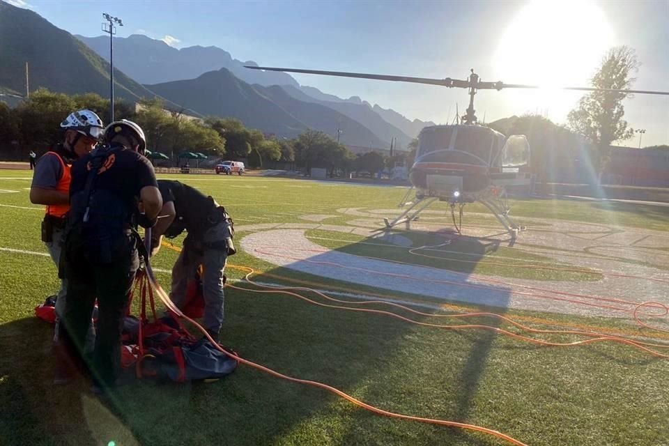 Un senderista resulta lesionado tras caer a un barranco cuando hacía caminata en el Pico Sur del Cerro de la Silla, en Guadalupe.