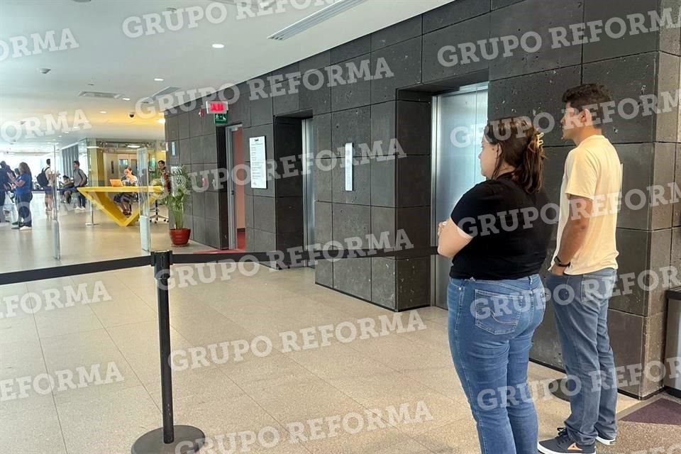 El acceso fue restringido para los estudiantes desde el segundo piso.