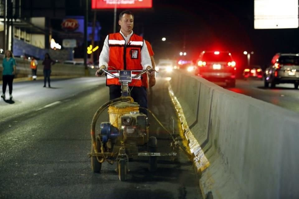 El Alcalde Luis Donaldo Colosio participó en el arranque de la rehabilitación de la Avenida Paseo de los Leones.