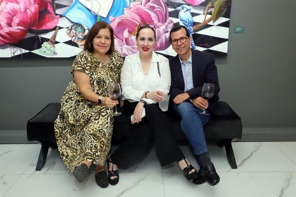 María Esther Quevedo, Grecia Garza y Joel Lagunes