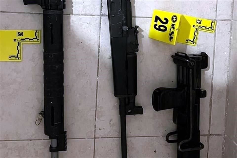 Se aseguraron armas de diferentes calibre.