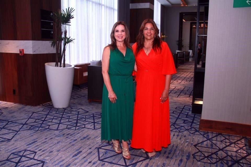 Gabriela Gómez y Leslie Rábago