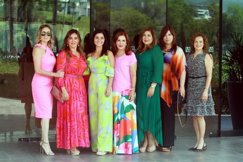 Armida Padilla de Padrón, Cristina Chapa de Tamez, Yéssica Martínez de Arizpe, María Teresa Argueta de Argüelles, Paty Castro de Garza, Adriana Vessi de Guajardo y Mayra Flores de Garza