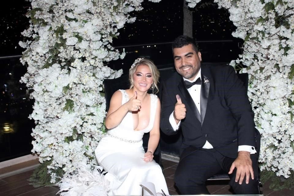Yeyetsy Ordóñez Azuara y Jorge Rodríguez
