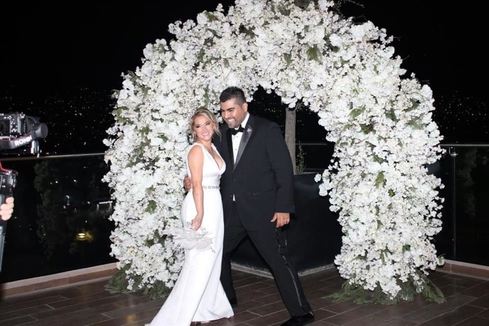 Yeyetsy Ordóñez Azuara y Jorge Rodríguez