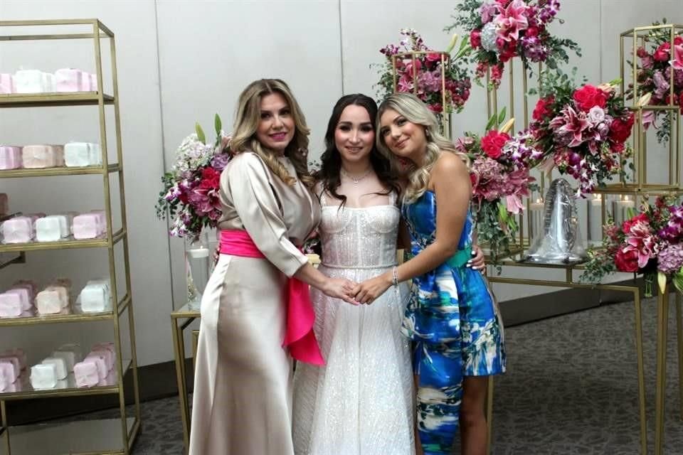 Graciela Rodríguez, Eloísa Garza y Karina Sánchez