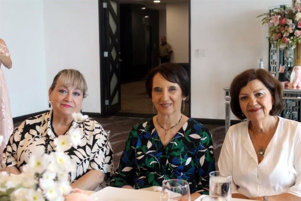 Lupita Maldonado, Beatriz y Blanca Saldívar