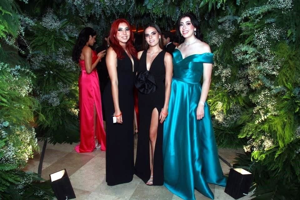 Ángela Pérez, María González y Pilar Ramos