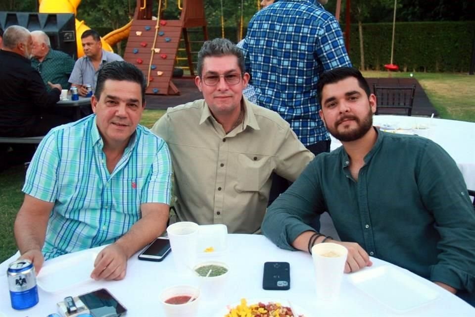 Rubén Moreno Garza, José Luis Pérez García  y Luis Britcton