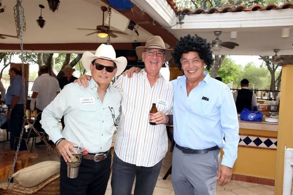 Jorge Montemayor, Adrián Martínez y Alejandro Bueno