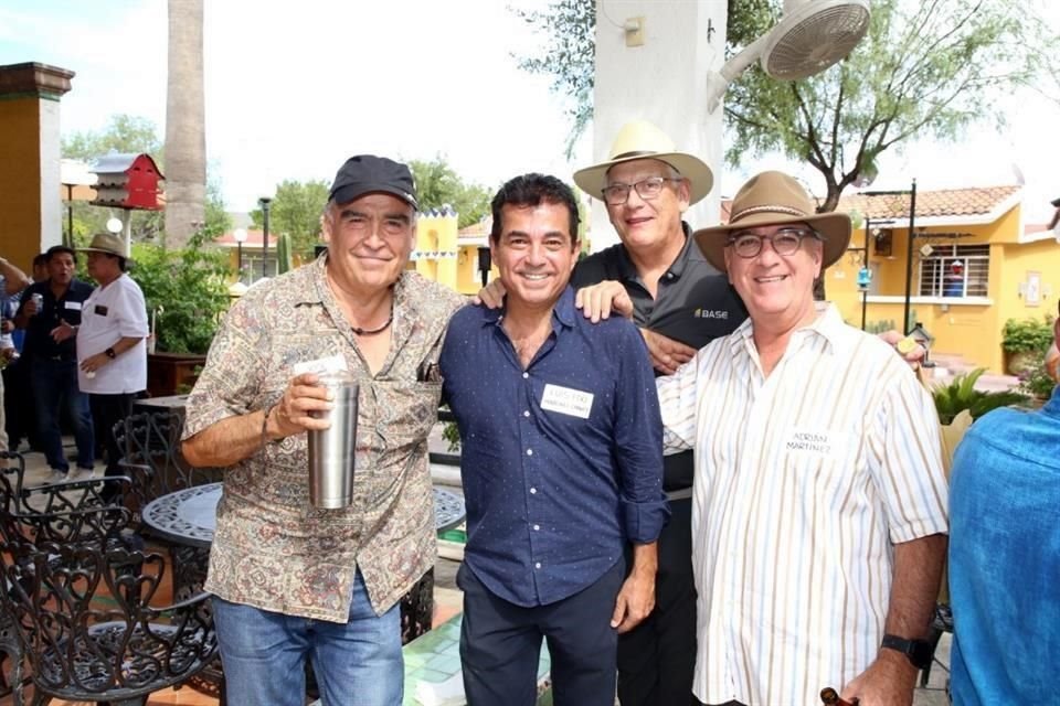 Pepe Caballero, Luis Fernando Martínez, Guillermo Bueno y Adrián Martínez