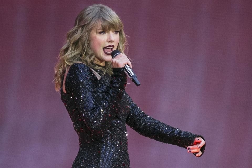 A unas horas de la primer concierto de Taylor Swift, Ticketmaster liberó algunos boletos para las fechas de la cantante en el Foro Sol.