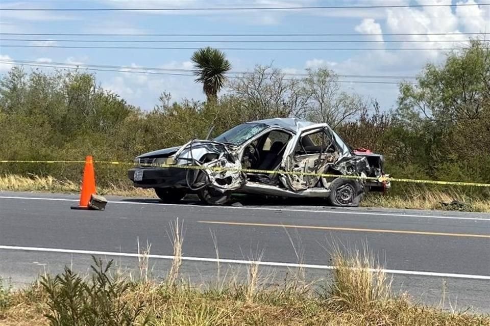 El conductor del vehículo Tsuru murió al salir proyectado, en la Carretera a Reynosa, en Cadereyta.