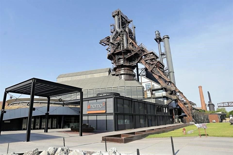 El Museo del Acero Horno3 se encuentra en Parque Fundidora.