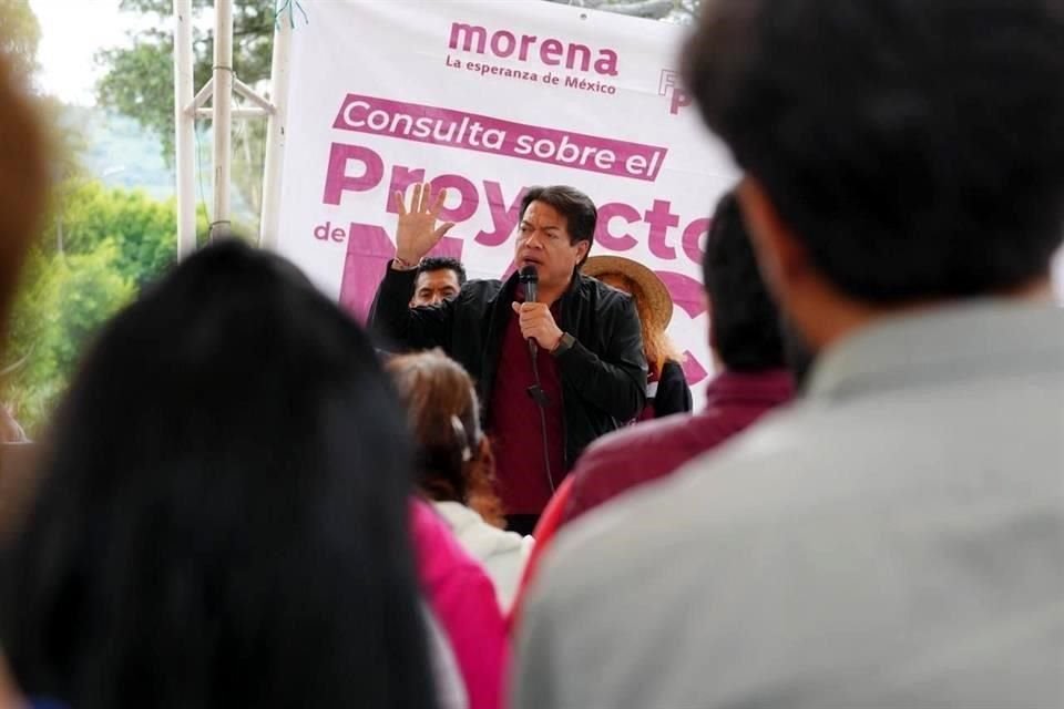 El dirigente de Morena participó este domingo en la consulta sobre el Proyecto de Nación en la Gustavo A. Madero, en la CDMX.