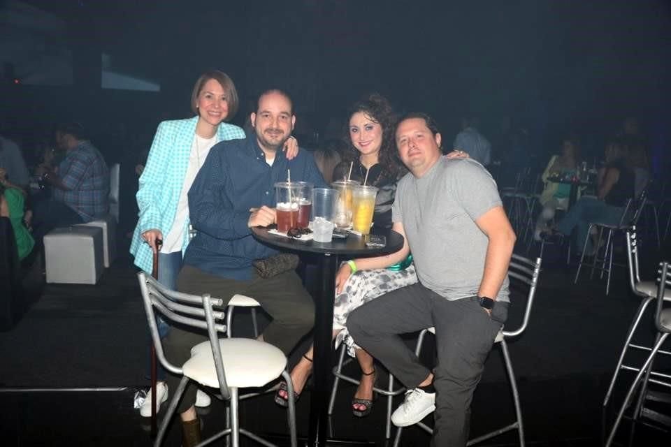 Ángeles Zapata, Rodrigo Galván, Fernanda Contreras y Pablo Torres