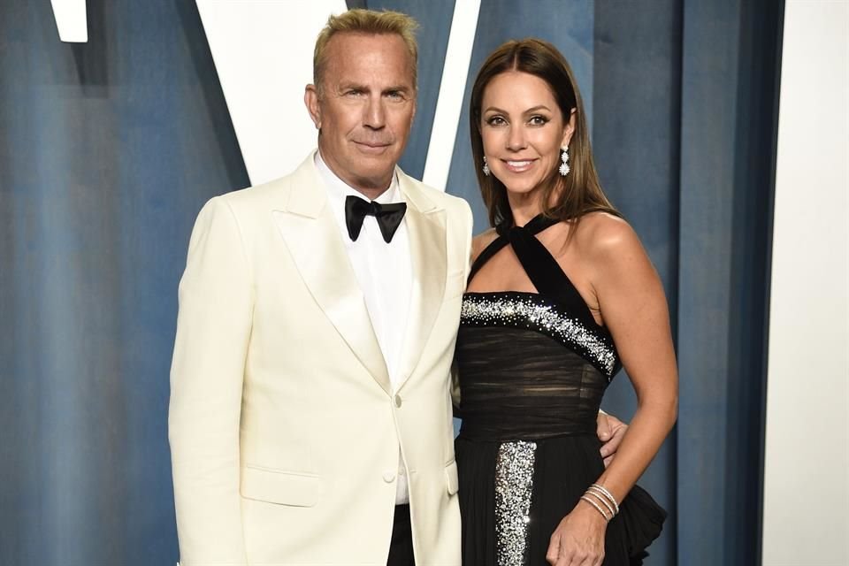 Kevin Costner aseguró que estar en un tribunal por su divorcio es el lugar más horrible, más cuando aún dice amar a Christine Baumgartner.