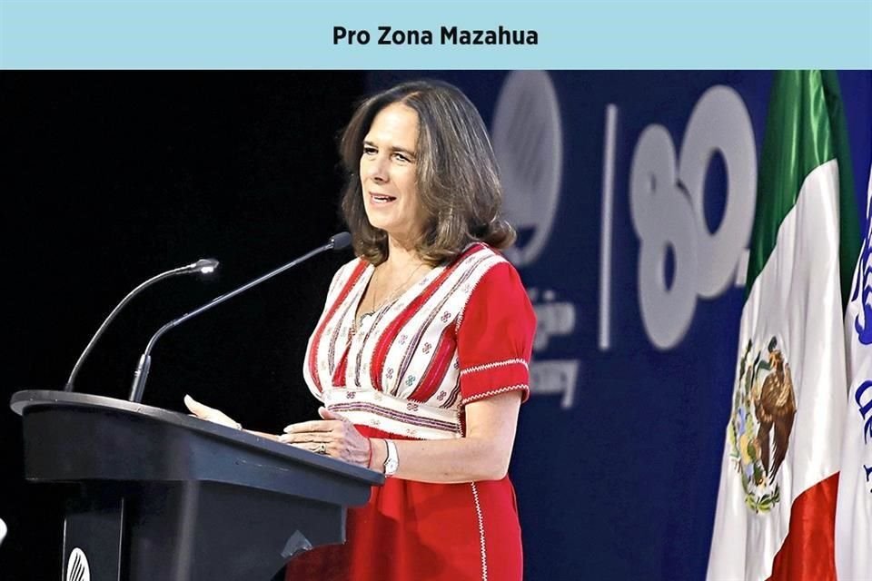 Categoría 'Emprendimiento Social'. Jeannette Arriola Sánchez (foto) es fundadora y presidenta de esta organización que trabaja para elevar la calidad de vida de los pueblos indígenas.
