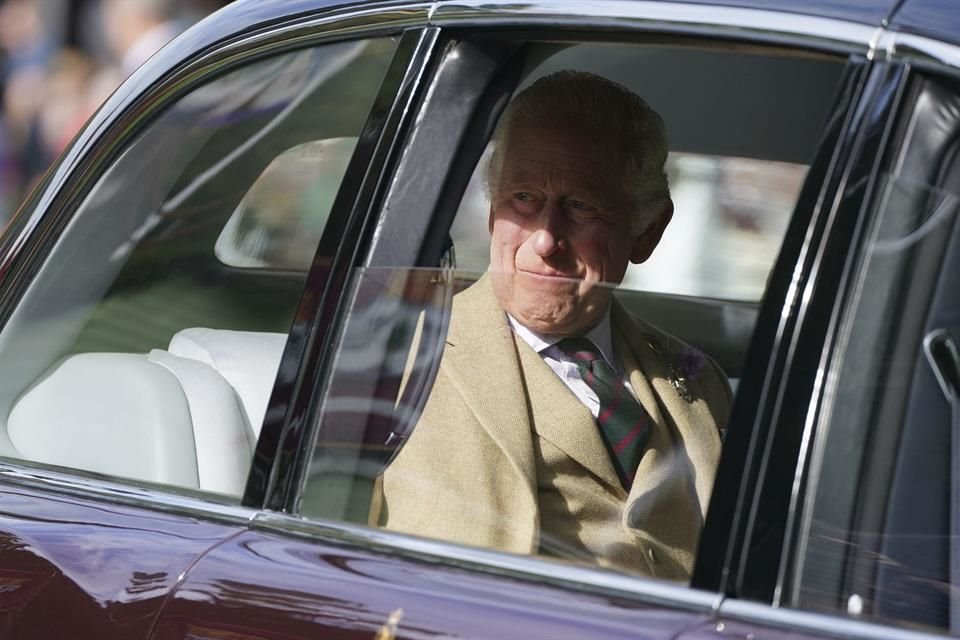 El Rey Carlos III conmemorará en privado el primer aniversario luctuoso de la Reina Isabel II, pasando el día en la residencia de Balmoral.