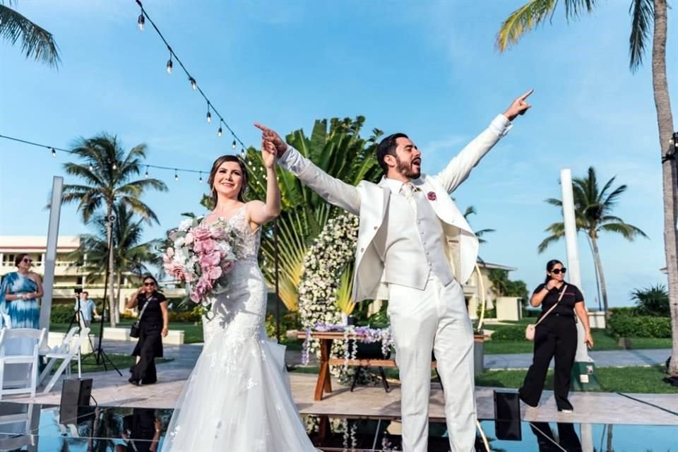 Valeria Veloz Morales y Gustavo Alejandro Paniagua Frausto