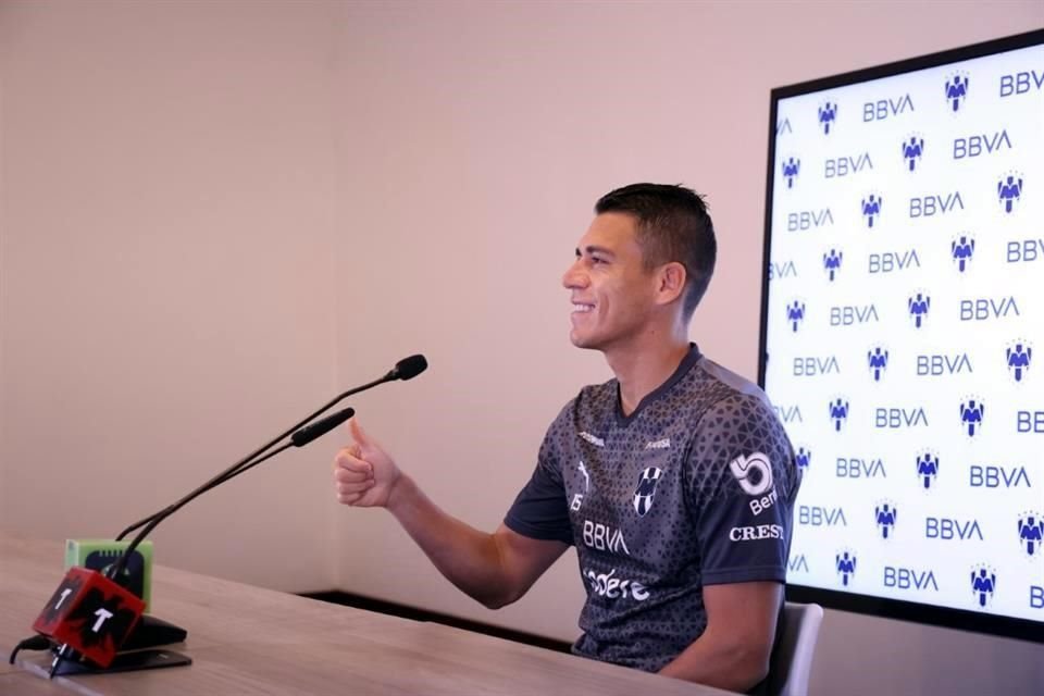 Héctor Moreno reveló su deseo de seguir con Rayados.