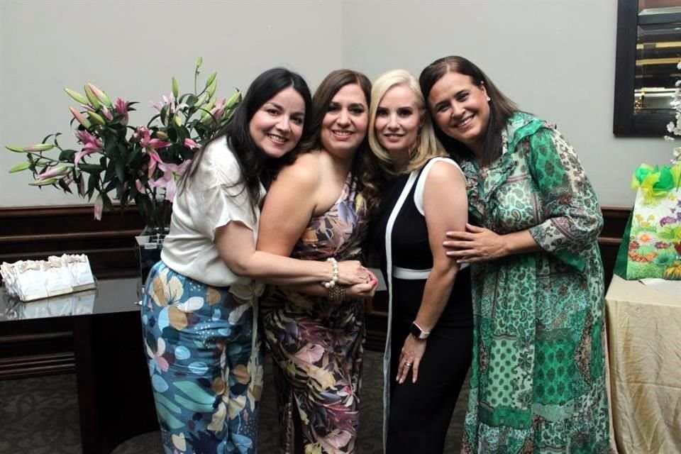 Mónica de Reynals, Mariamelia Villarreal, Cecilia Chapa y Norma de Almaraz