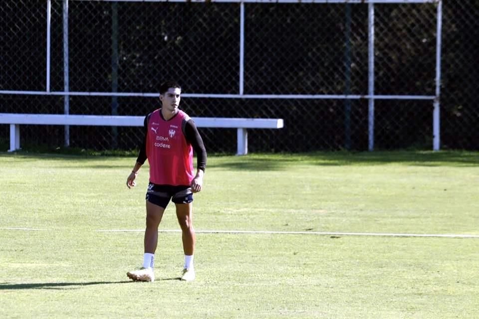 Erick Aguirre se recuperó de sus molestias musculares y será contemplado para el duelo ante León.