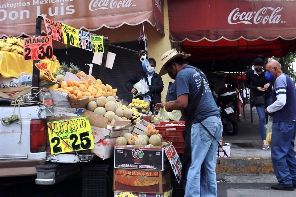 Considera experto que falta de apoyos al empleo refleja merma en ingresos, luego que INEGI reportara tasa de desocupación de 73 por ciento.