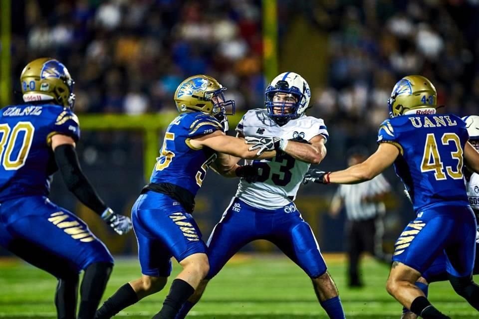 Los Auténticos Tigres lograron su segundo triunfo de la ONEFA al imponerse 17-7 a Borregos CEM en el Gaspar Mass. Aquí las imágenes del partido.