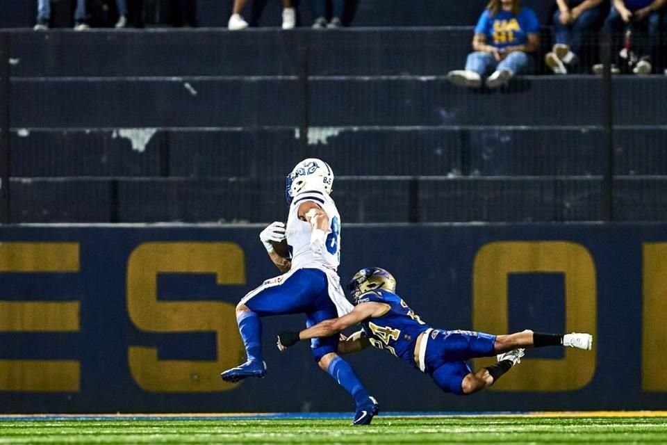 Los Auténticos Tigres lograron su segundo triunfo de la ONEFA al imponerse 17-7 a Borregos CEM en el Gaspar Mass. Aquí las imágenes del partido.