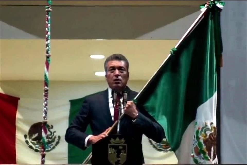 Rutilio Escandón, Gobernador de Chiapas también gritó a favor del movimiento de la Cuarta Transformación.