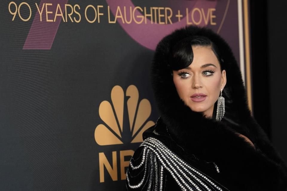 Katy Perry sorprendió a sus fans al vender en 225 millones de dólares su catálogo musical que es de los más escuchados en plataformas como Spotify.