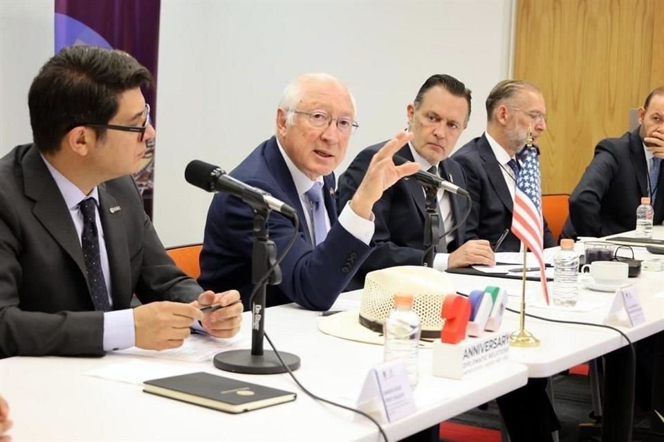 Ken Salazar, Embajador de Estados Unidos en México.