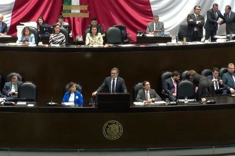 Ildefonso Guajardo dijo que cualquier incremento de deuda tiene que ser empleado en una inversión productiva que le dé sustentabilidad y viabilidad de mediano y largo plazo al Presupuesto.