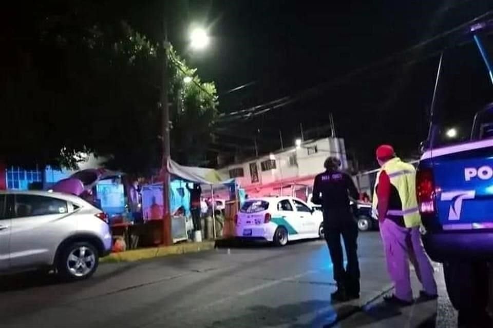 El taxista murió en el lugar, mientras que su hijo  de 10 años recibió un balazo en la cabeza y se reporta grave.