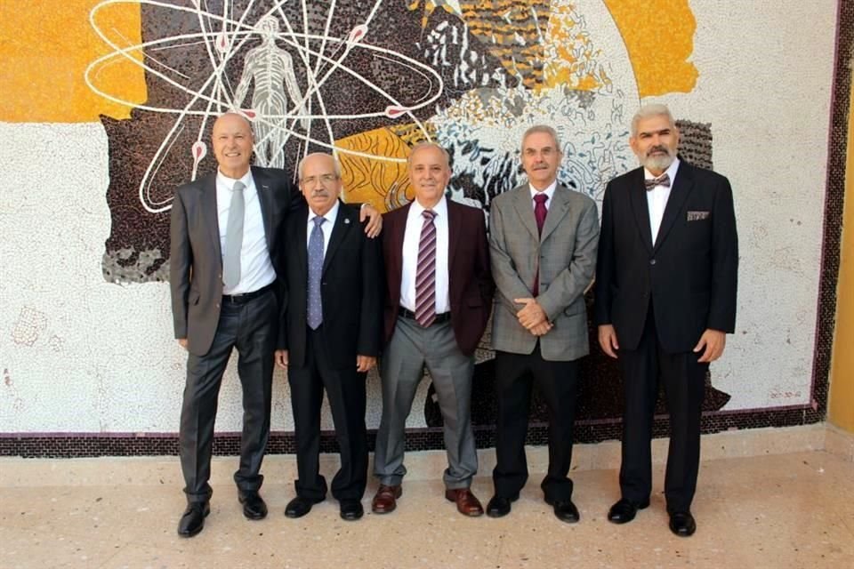 Rubén Villarreal Valdez, Juan Ovalle Almanza, Gonzalo Elizondo Quintanilla, Gerardo Rodriguez y Esteban Ramos