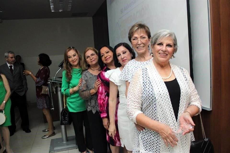 Sandra Luz Rodríguez, Mirna Montemayor, Alma Beatriz Aguirre, Laura Ortiz y Yolanda Corina Arreola 
Alicia Ochoa