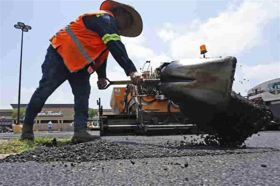 Sindicatos y empresarios conformaron un sindicato para tratar las reformas laborales.
