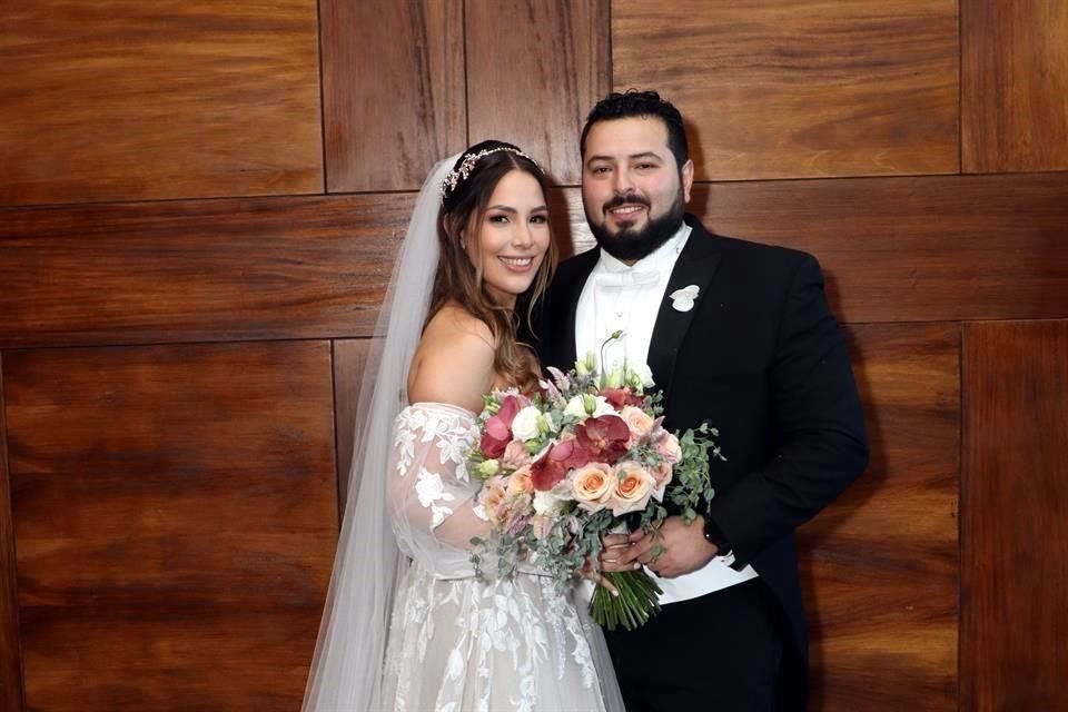 Tania Gabriela Solis Ordaz y Jorge Hugo Villarreal Galván