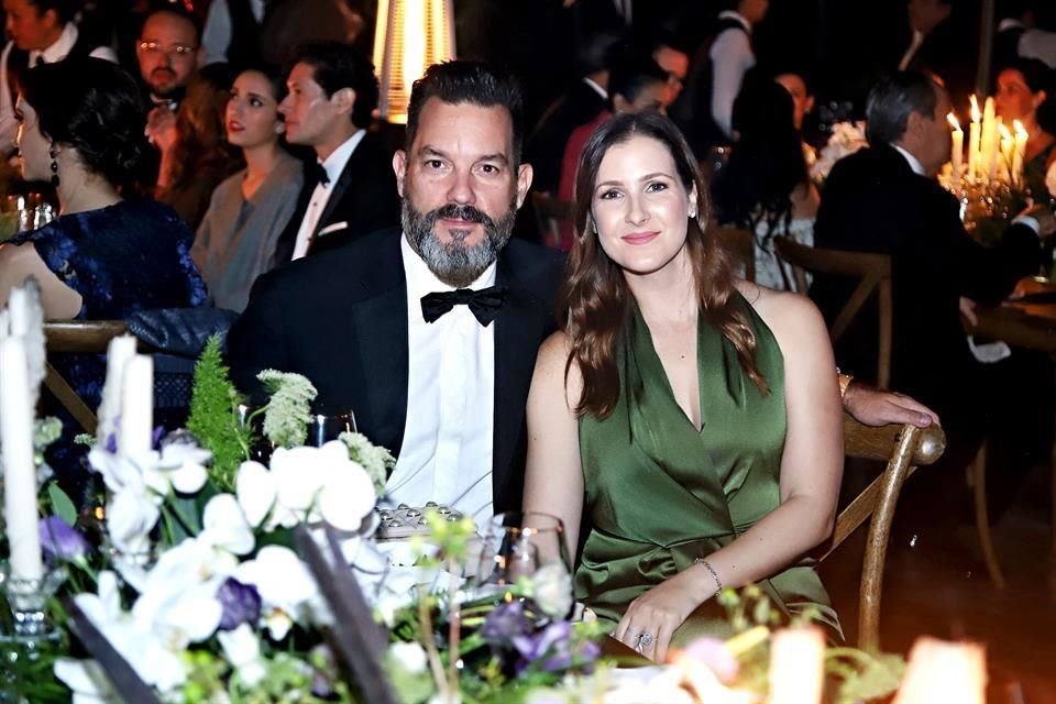 Claudio Zambrano y Gaby Assad de Zambrano