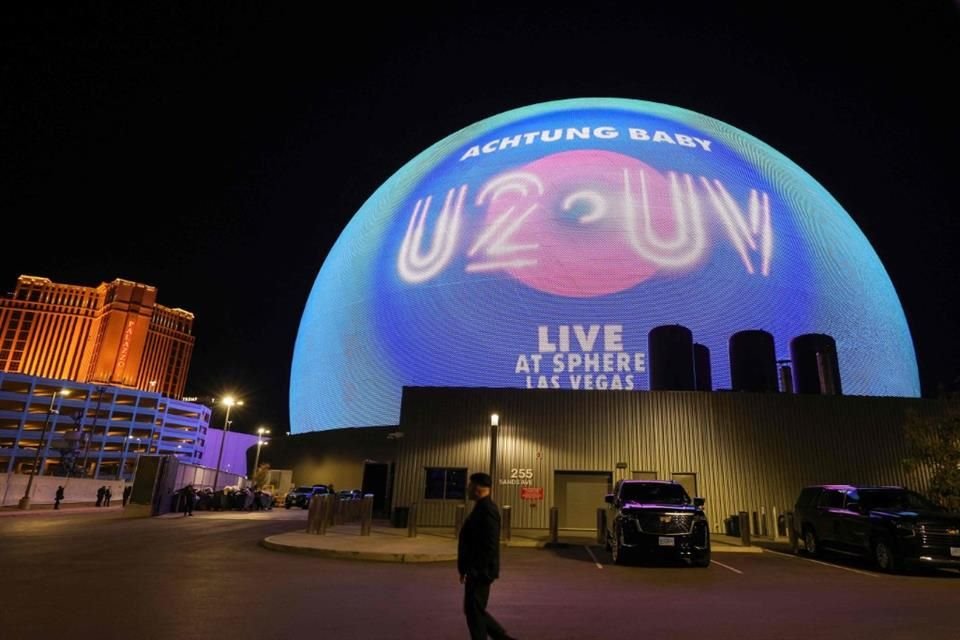 La banda U2 asombró en Las Vegas con su concierto inmersivo en esfera, deslumbrando con éxitos y experiencias visuales para 18 mil fans.