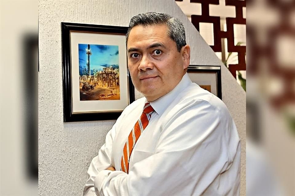 Leonardo Cornejo facilitó a Odebrecht contratos en México que obtuvo mediante sobornos, pero libró sanciones y fue recontratado por la 4T.
