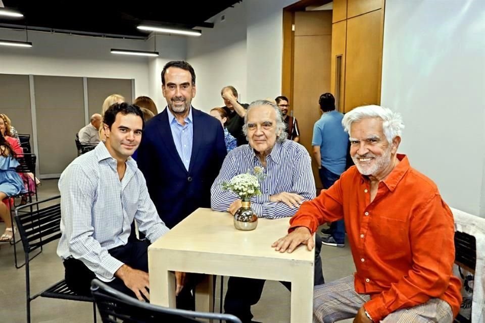 Hernán Canales, Alberto Hinojosa, Hernán Canales y Ernesto Canales