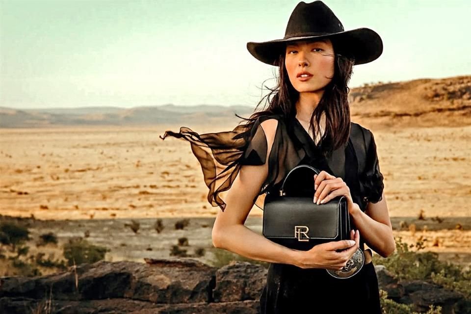 El diseñador estadounidense Ralph Lauren conquistó y dio clase de estilo chic con su colección vaquera: 'Welcome to the Wildwest'.