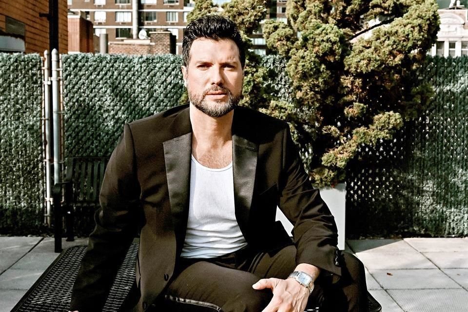 El actor y cantante, quien reside en NY, estará en el Auditorio San Pedro el 9, 10, 11 y 12 de noviembre.