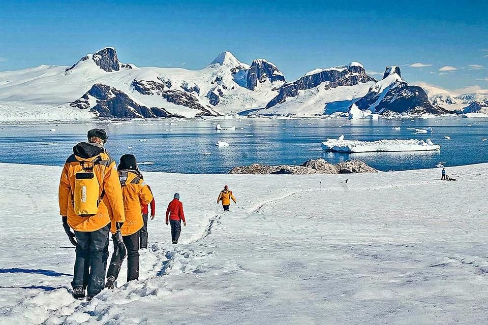 Realiza un trekking guiado.